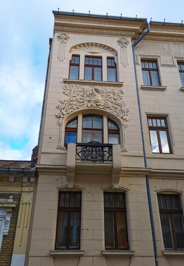 Swanhome - Central Apartment Cluj-Napoca Exterior foto